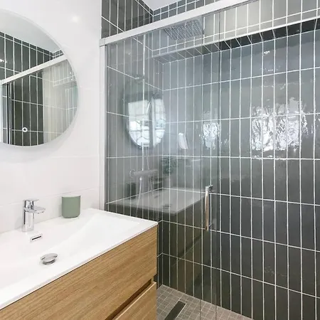 Apartment Martinez Area Superb 1 Bed W Xxl Terrace
